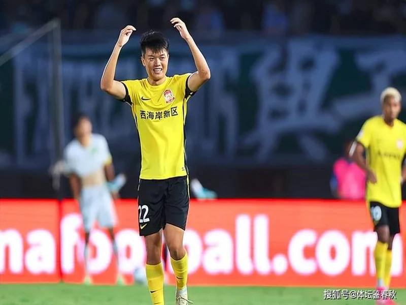 北青：海港引进杨希支付143万欧，比U23亚洲杯前身价提高2倍还多